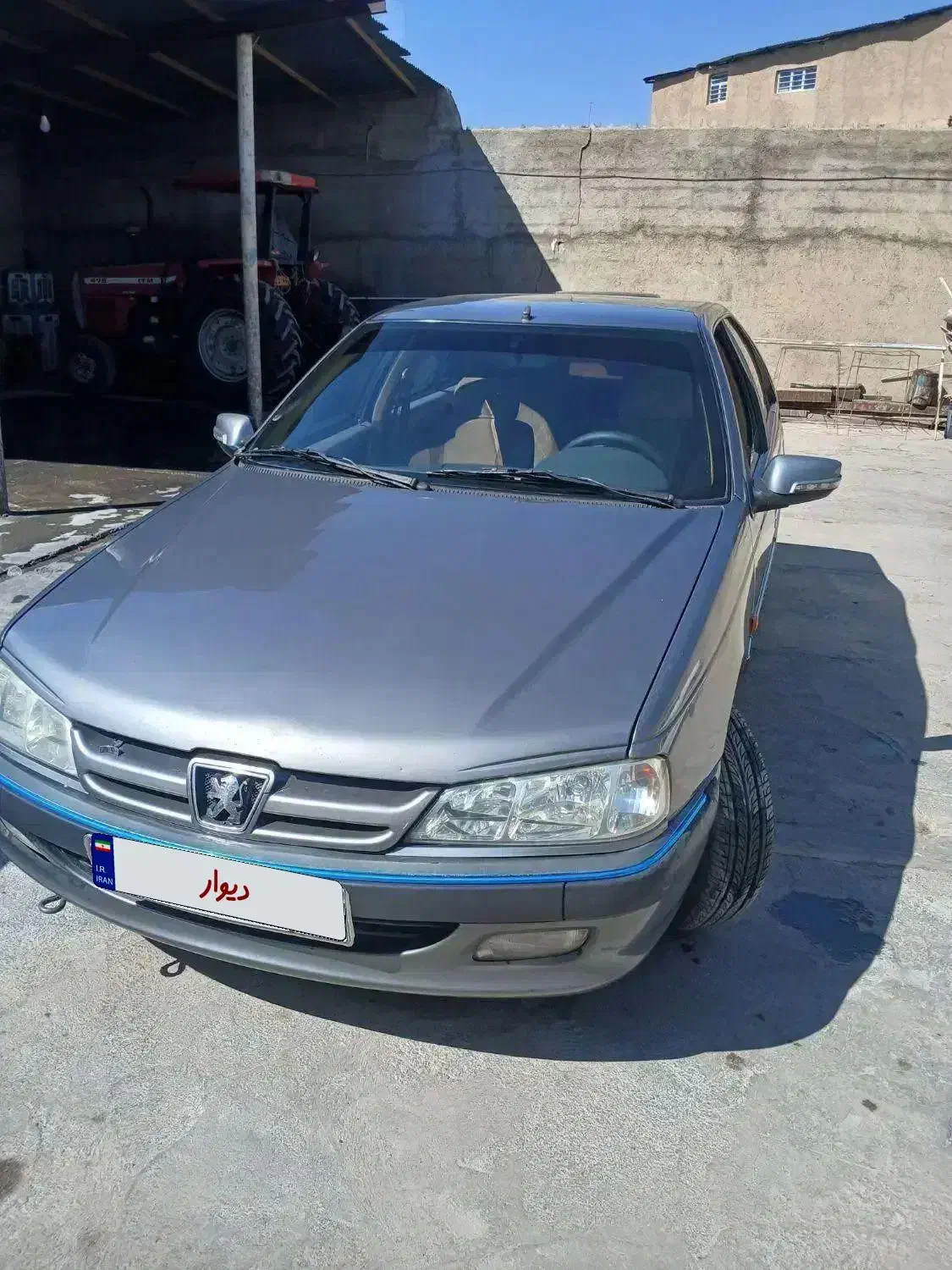 پژو پارس|خودرو سواری و وانت|بروجرد, |دیوار