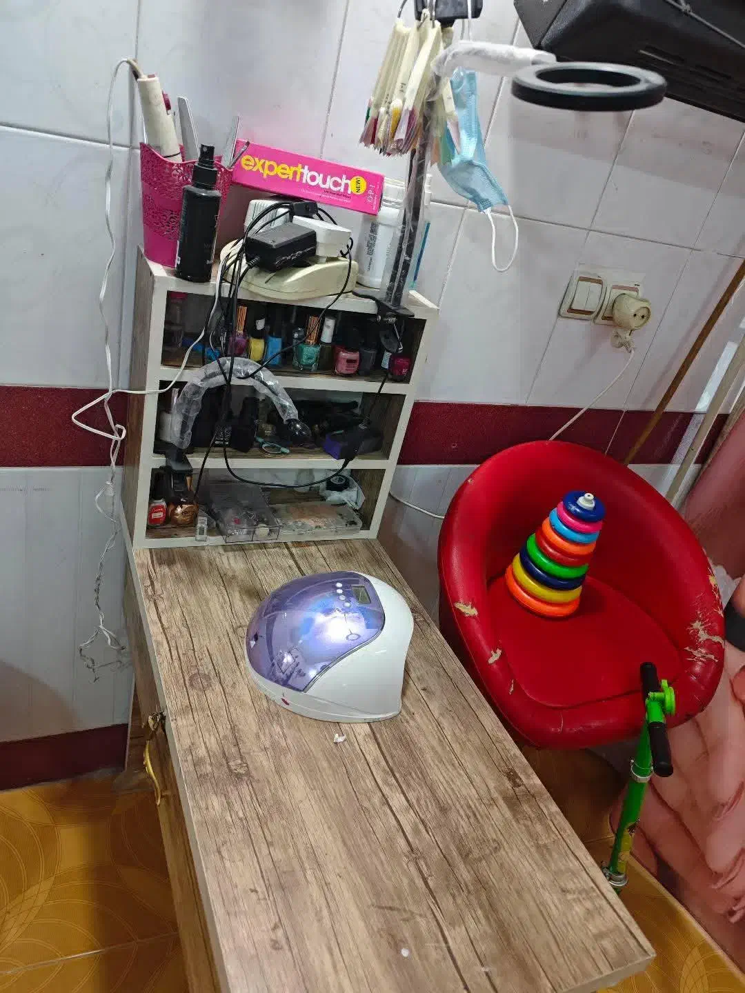 وسایل کاشت ناخن|آرایشگاه و سالن‌های زیبایی|بناب, |دیوار