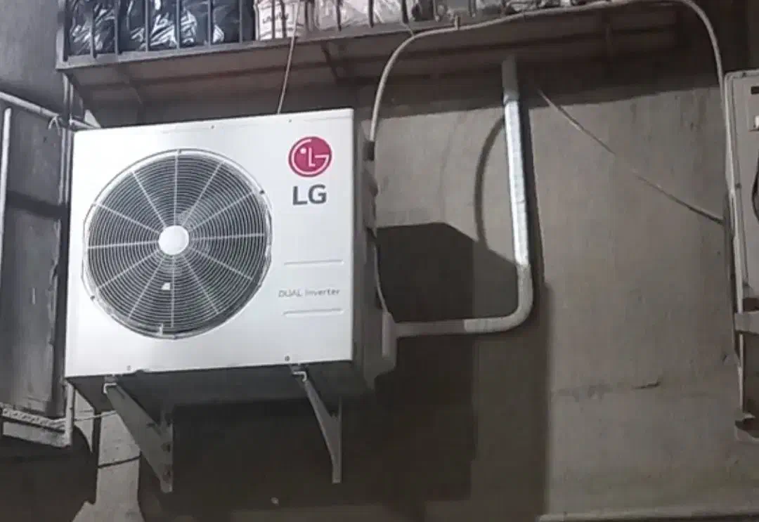 نصب کولرگازی و جا به جایی|خدمات پیشه و مهارت|صحنه, |دیوار