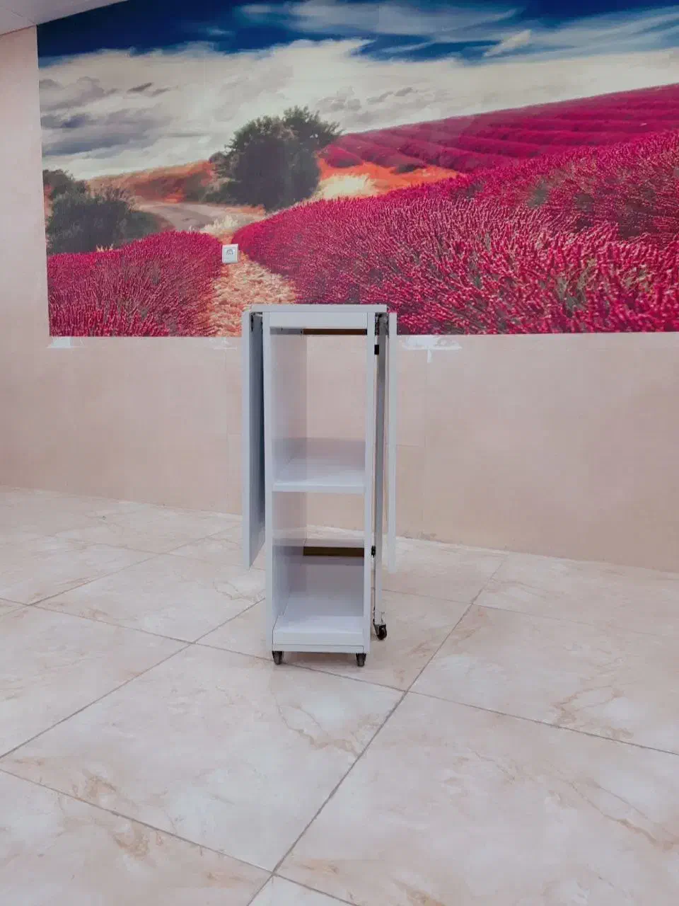 میز کم جا قابل حمل برش و ...|لوازم خیاطی و بافتنی|تهران, نازی‌آباد|دیوار