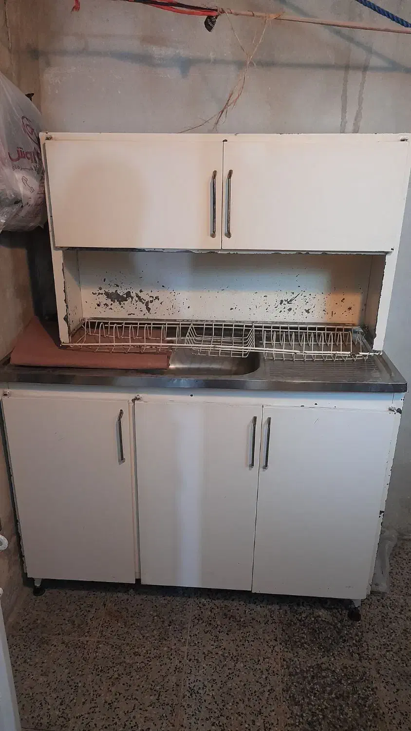 نظم دهنده وآب چکان|آب‌چکان و نظم‌دهنده ظروف|کرمانشاه, |دیوار