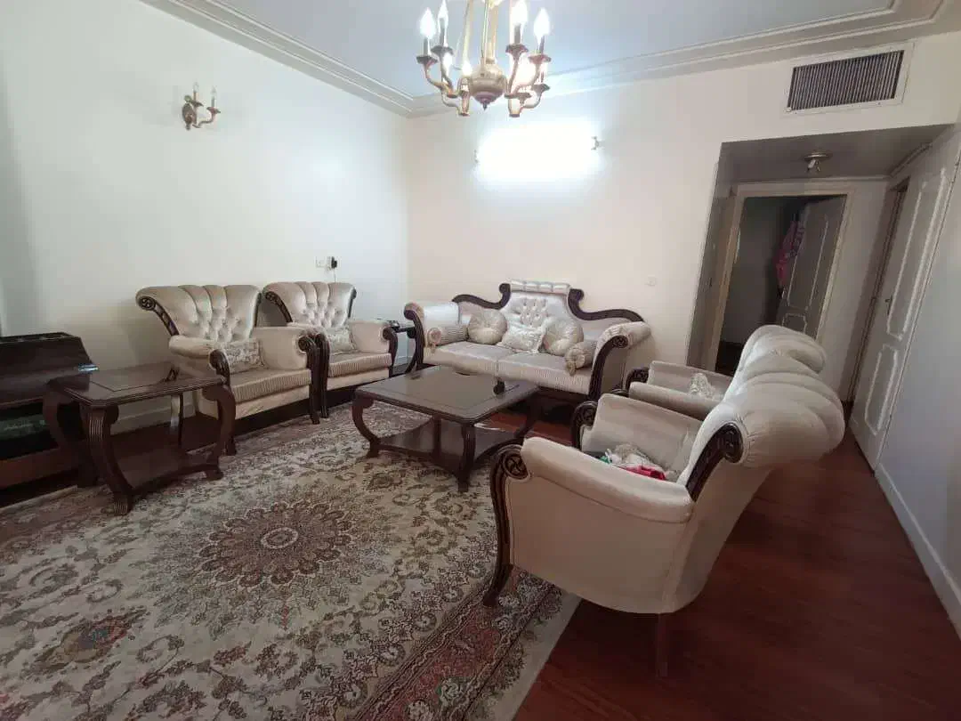 مبلمان کلاسیک|مبلمان خانگی و میز عسلی|اصفهان, محمودیه|دیوار