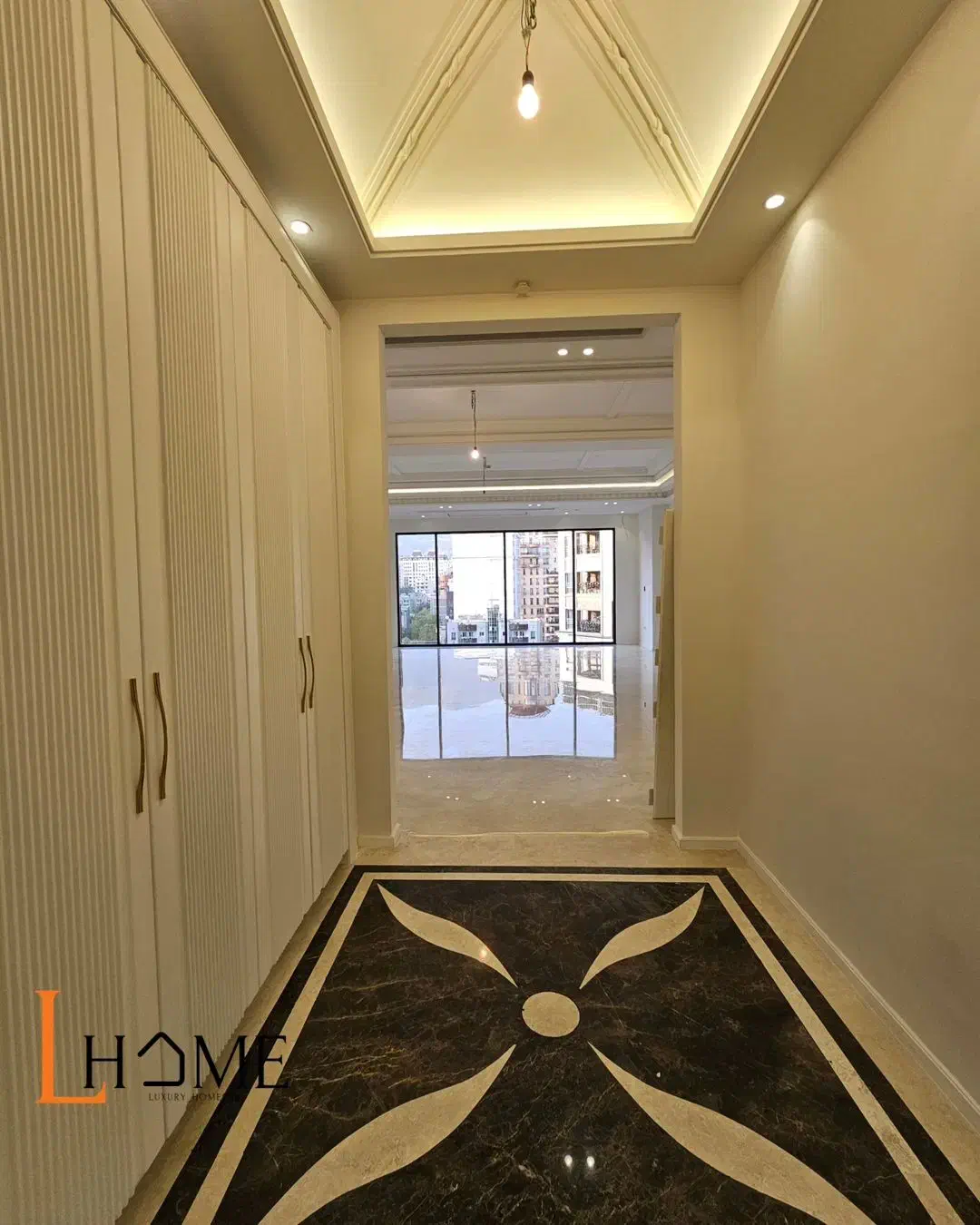 فرشته ۳۱۵متر۳خواب مستر کلید نخورده تراس بزرگ