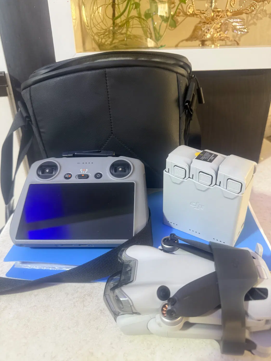 Dji mini 4 poro combo|دوربین عکاسی و فیلم‌برداری|شیراز, شاه قلی بیگی|دیوار