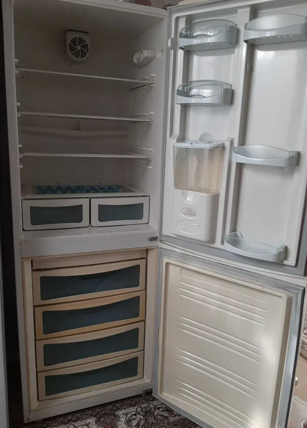 یخچال دو طبقه..ساده و فریزر|یخچال و فریزر|قزوین, |دیوار