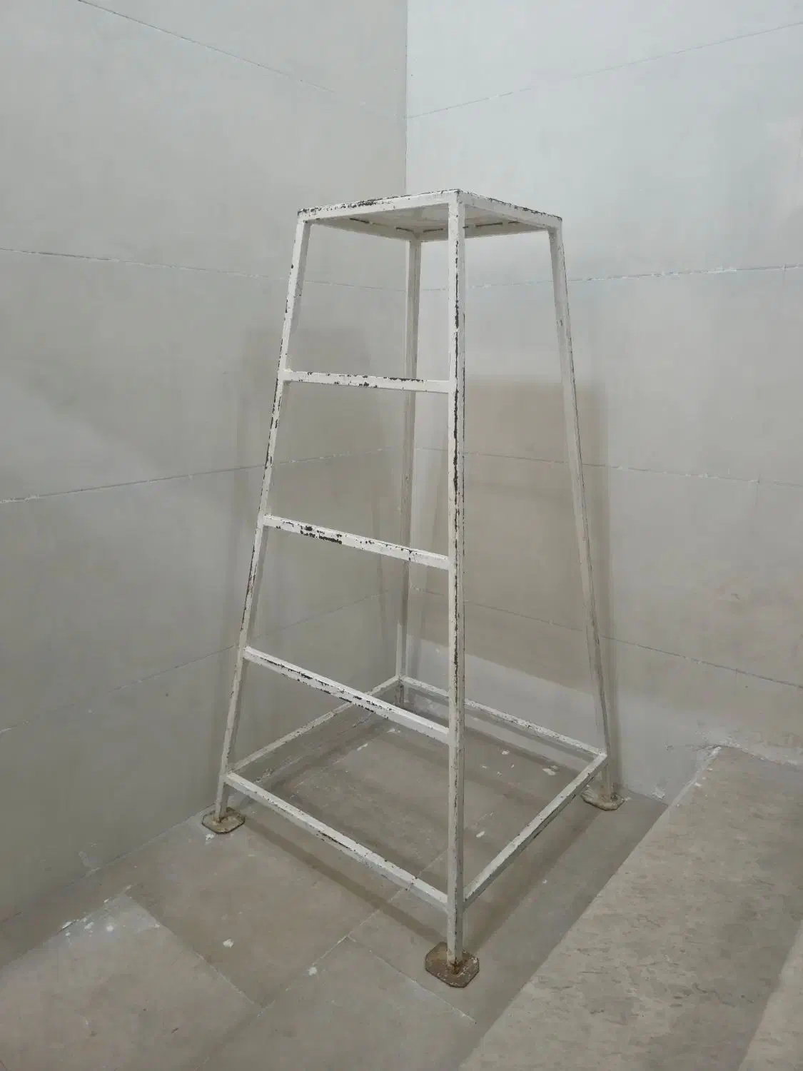 چهارپایه|ابزارآلات|زنجان, |دیوار