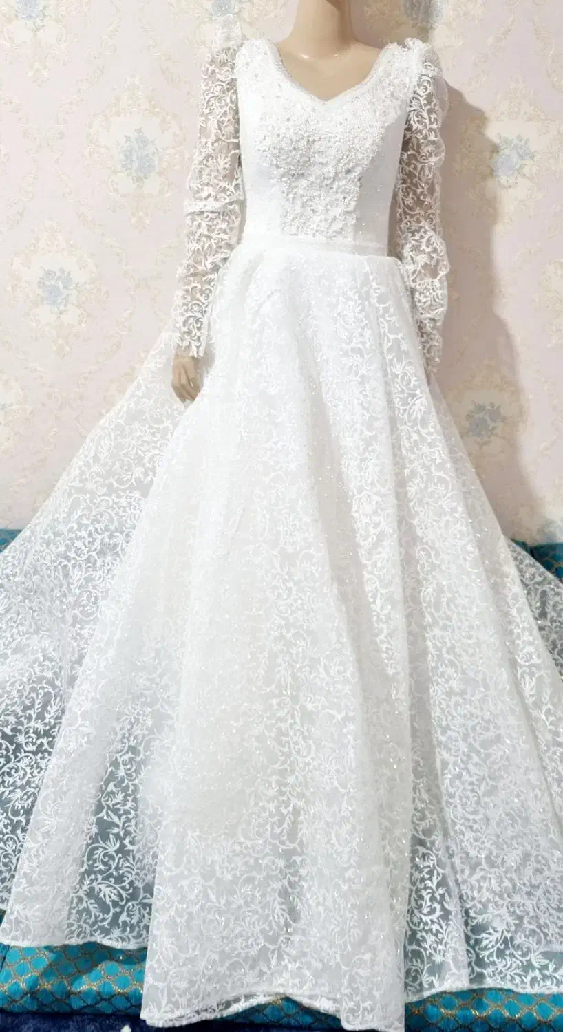 لباس عروس در حد نو شادگان|لباس|شادگان, |دیوار