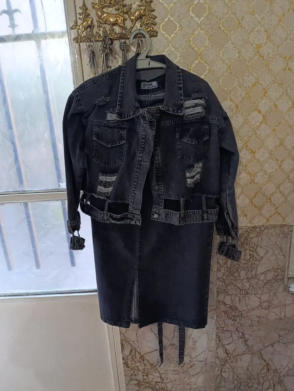 مانتو و پالتو|لباس|مشهد, مصلی (کارمندان اول)|دیوار