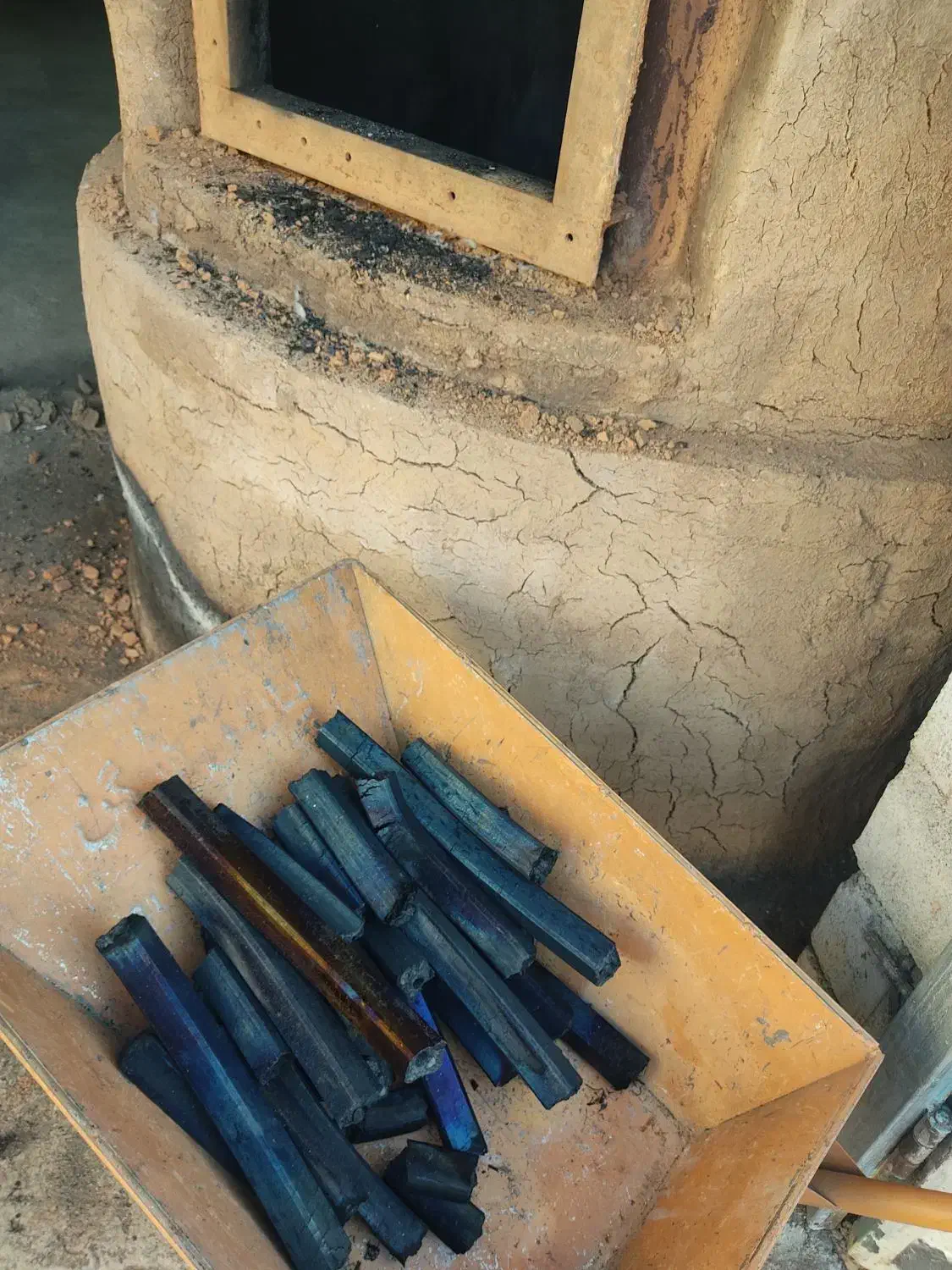 مستقیم ازتولیدکننده خریدکنید(ذغال درجه۱)|عمده‌فروشی|سروآباد, |دیوار