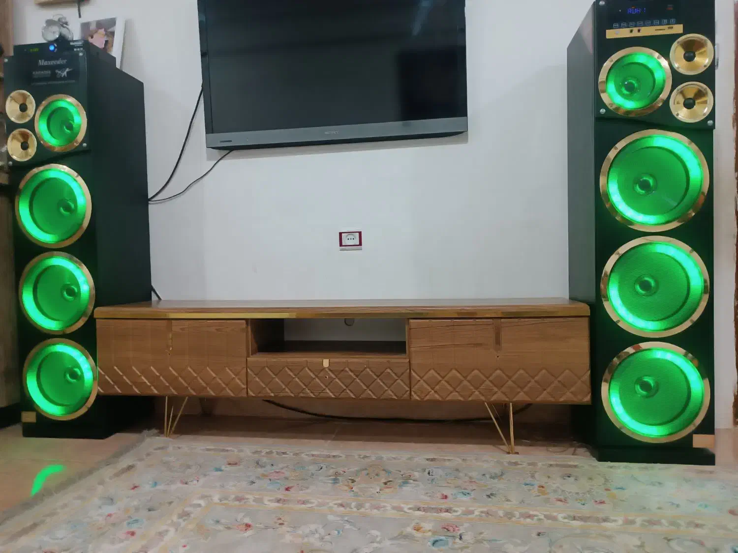 اسپیکرمکسیدر|سیستم صوتی خانگی|رشت, پاره بیجار|دیوار