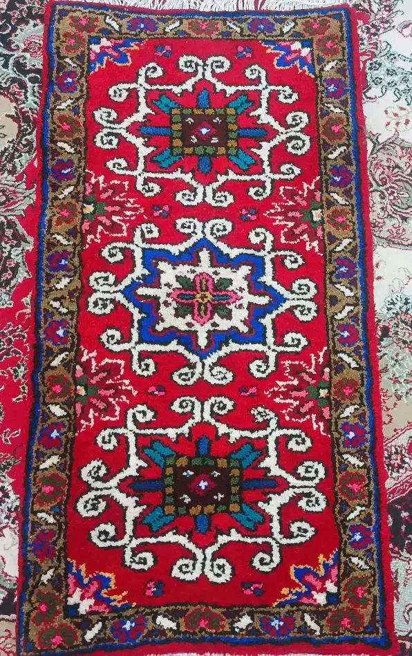 فرش پادری ابعاد ۶۰ در ۱۲۰|پادری|تبریز, |دیوار