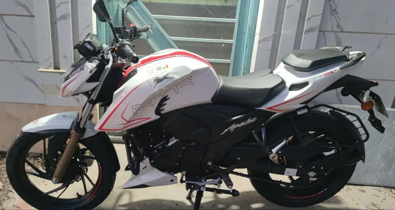 آپاچی ۲۰۰ نیوفیس خشک|موتورسیکلت|تبریز, |دیوار