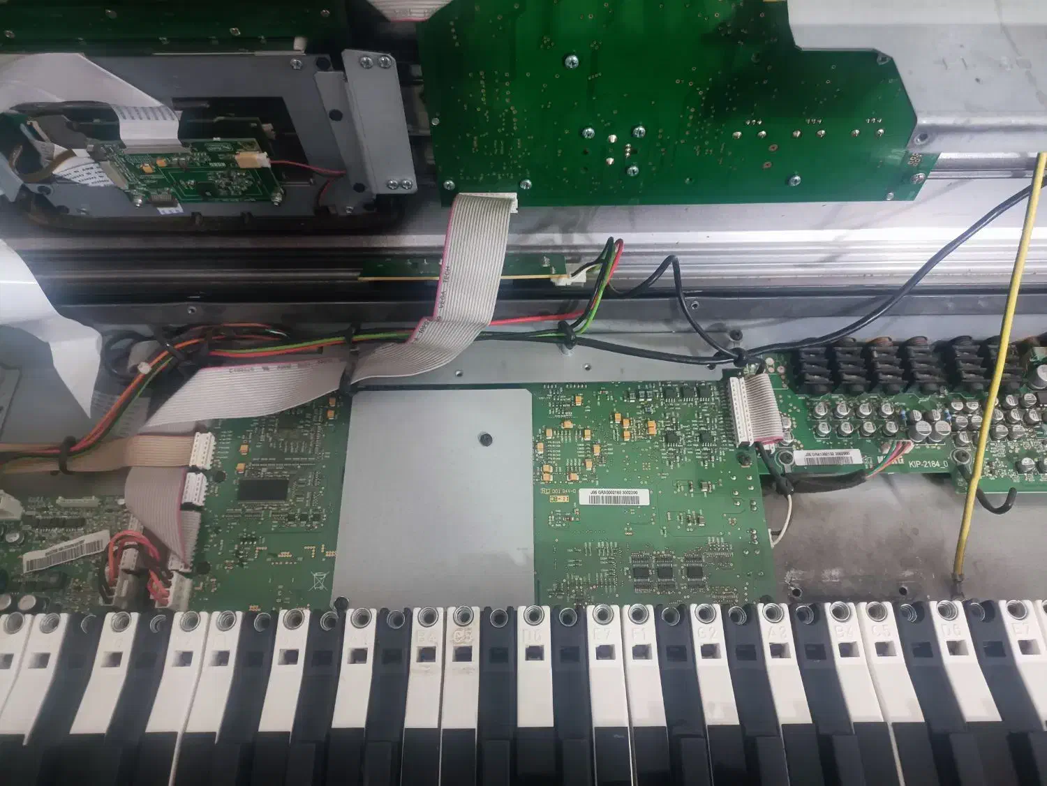 جی امgem|پیانو، کیبورد، آکاردئون|خوشاب, |دیوار