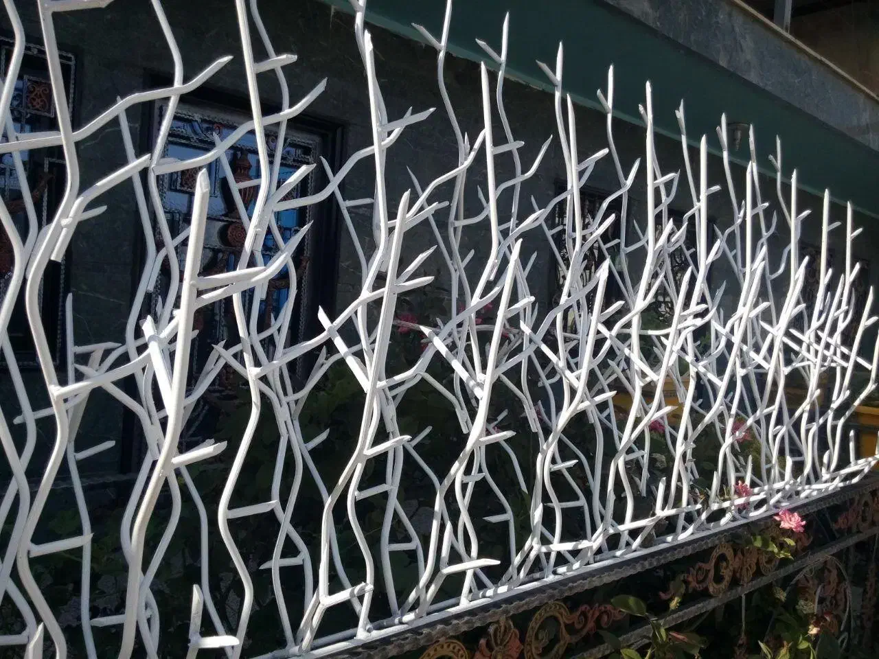 حفاظ شاخ گوزنی و نیزه ای|خدمات پیشه و مهارت|اردبیل, |دیوار