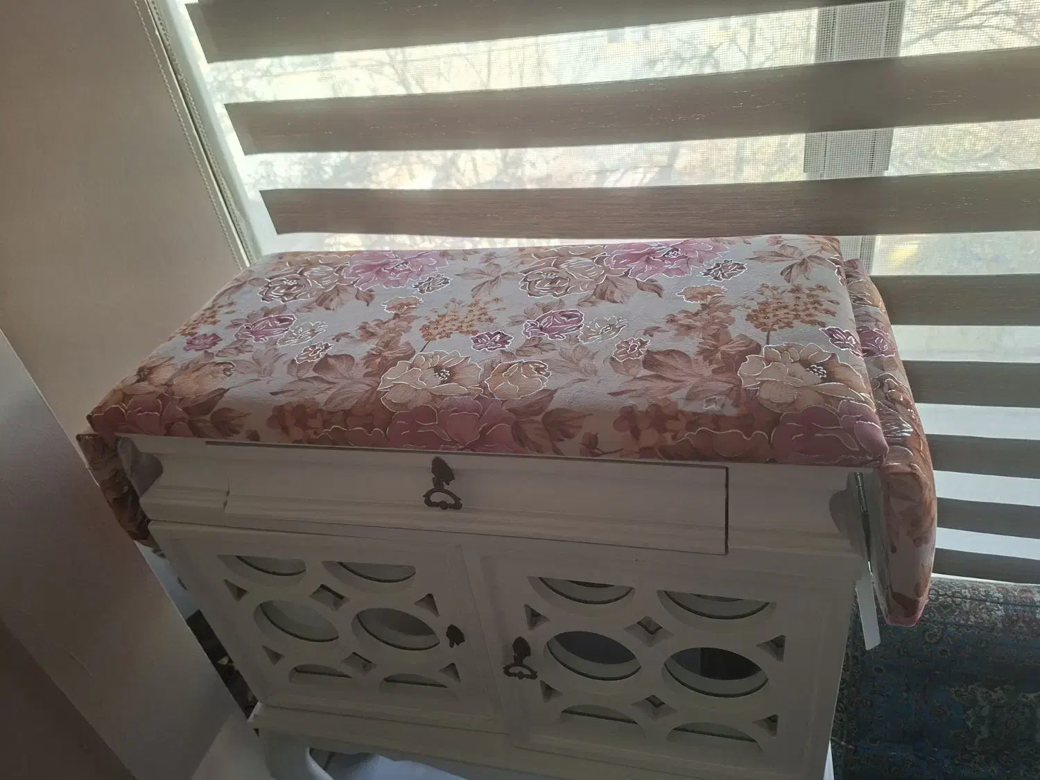 میز چرخ خیاطی|لوازم خیاطی و بافتنی|مشهد, چهارچشمه|دیوار