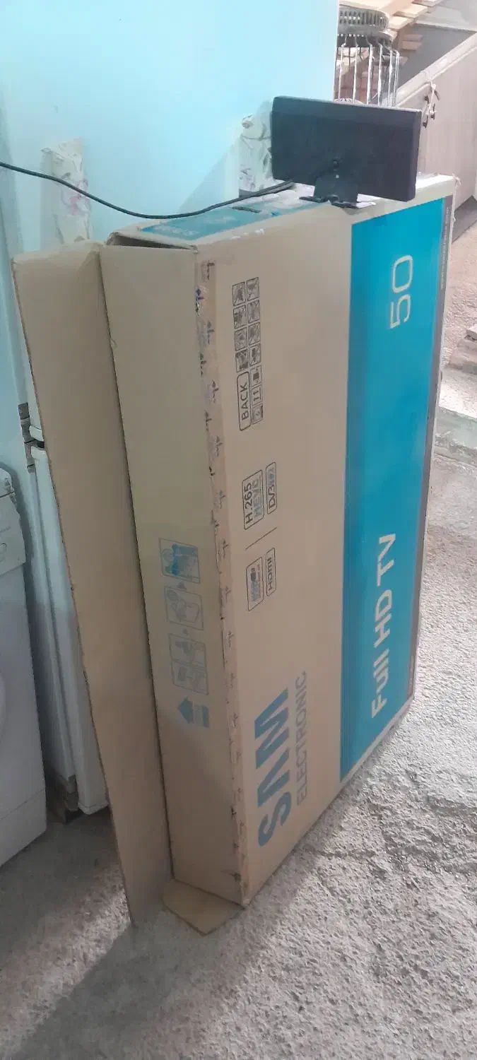 تلویزیون ۵۰ سام کم کار کرده|تلویزیون و پروژکتور|ایلام, |دیوار