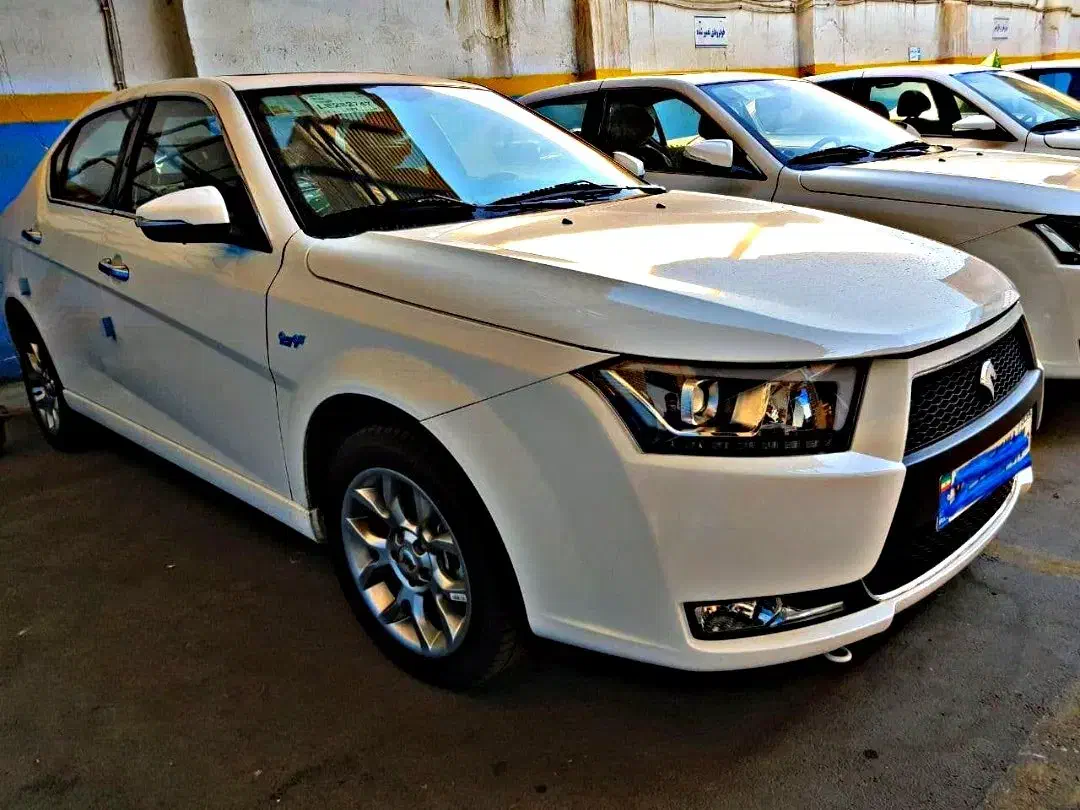 Dena دنا‌پلاس/بورسی/شش دنده صفر روز مدل1404 فوری|خودرو سواری و وانت|تهران, شهرآرا|دیوار