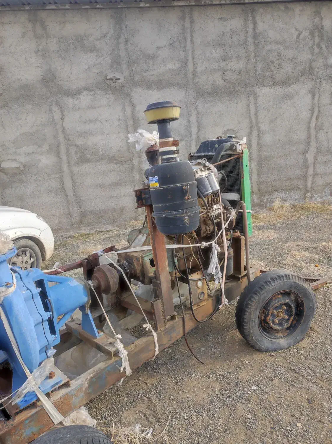 موتور خاور با شاستی|ماشین‌آلات صنعتی|سبزوار, جوادیه غربی|دیوار