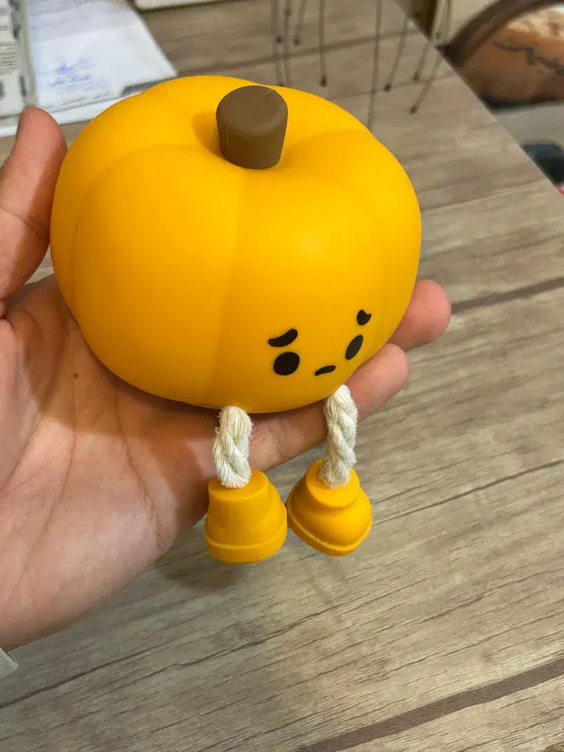 چراغ خواب|چراغ خواب و آباژور|دهدشت, |دیوار