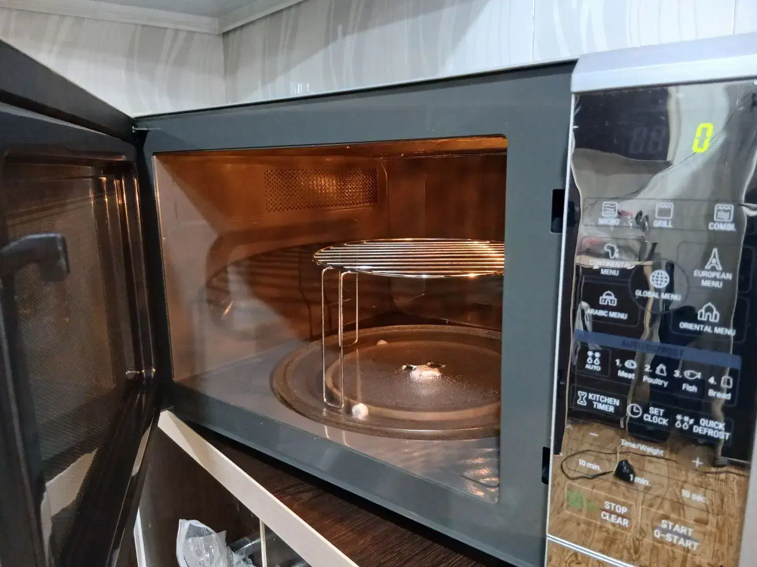 ماکروویو ال جی۴۲لیتری|اجاق گاز و لوازم برقی پخت‌وپز|بندر ماهشهر, |دیوار