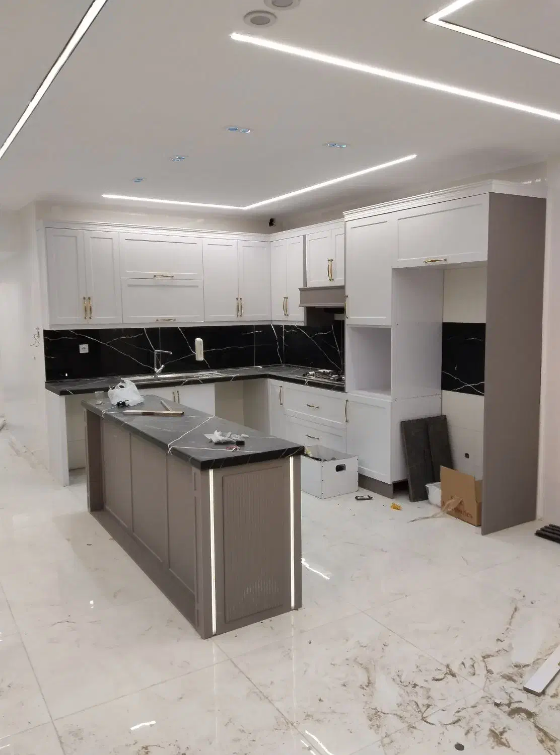 نصباب و تعمیرات کابینت و کمد ارزان فوری اسرع وقت|خدمات پیشه و مهارت|اسلامشهر, شهرک مفیدی|دیوار