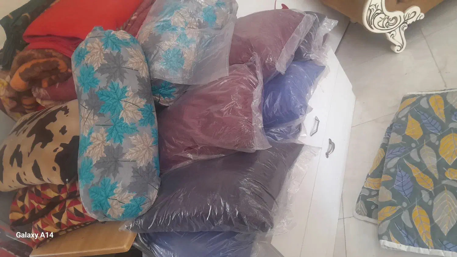 متکا  پشم وشیشه والیاف هستن دونه  200قطونو|رختخواب، بالش، پتو|ایذه, |دیوار