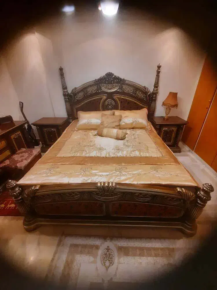 سرویس خواب سلطنتی کینگ سایز|تخت و سرویس خواب|تهران, نیروی هوایی (پیروزی)|دیوار