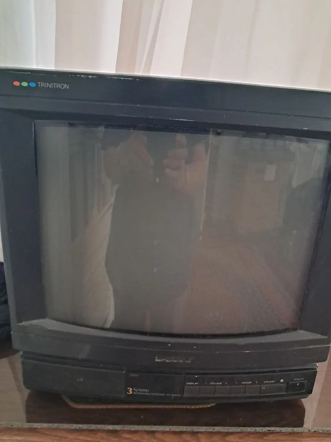 تلویزیون کوچک وقدیمی سونی|تلویزیون و پروژکتور|تبریز, |دیوار