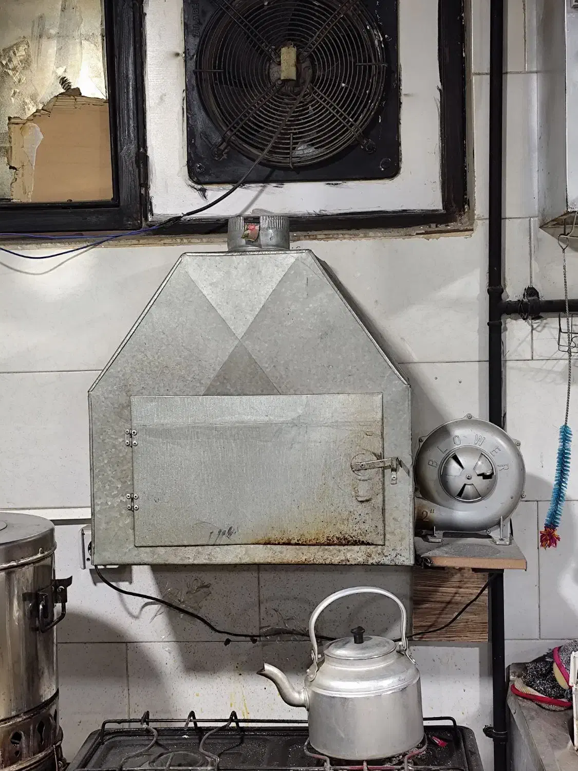 قلیان و فنوجاذغال سفره خونه|کافیشاپ و رستوران|هشتگرد, شهرک بعثت|دیوار