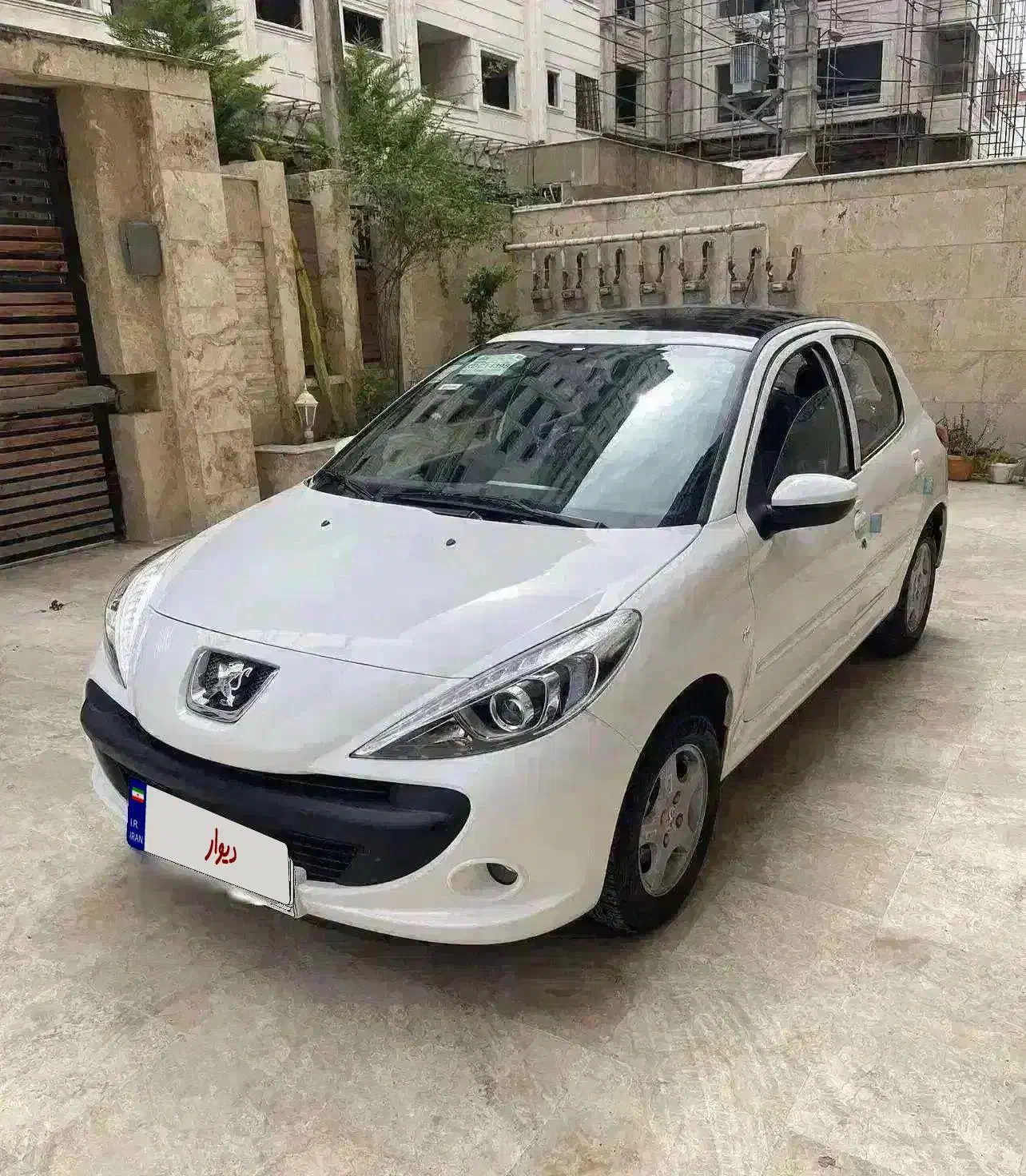 ۲۰۷ پانا ارتقا دنده/صندلی چرم رینگ آلومنیوم صفر۴۰۴|خودرو سواری و وانت|قزوین, |دیوار