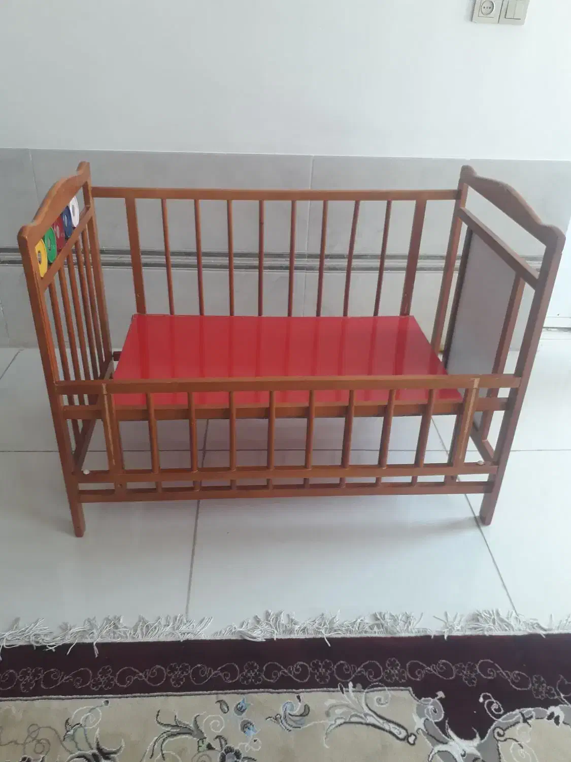 کالسکه ،تخت،روروئک|اسباب و اثاث بچه|شیراز, ماه فیروزان|دیوار