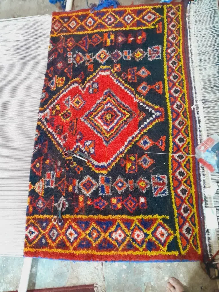 قالی بختیاری|فرش|دماوند, مسکن مهر گیلاوند|دیوار