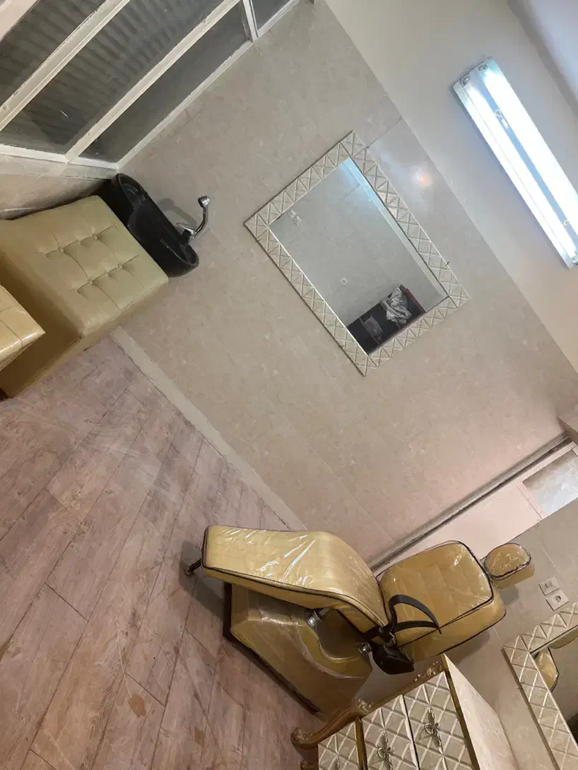 فروش لوازم سالن زیبایی با تخفیف ویژه|آرایشگاه و سالنهای زیبایی|تهران, ایرانشهر|دیوار