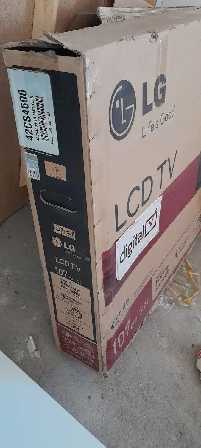 کارتن‌تلویزیون|تلویزیون و پروژکتور|سهند, |دیوار