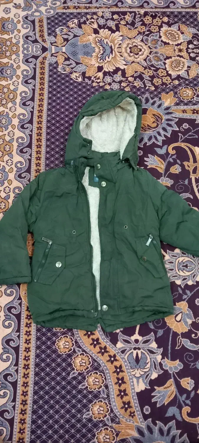 کاپشن بچه گانه سالم وگرم|کفش و لباس بچه|بروجرد, |دیوار