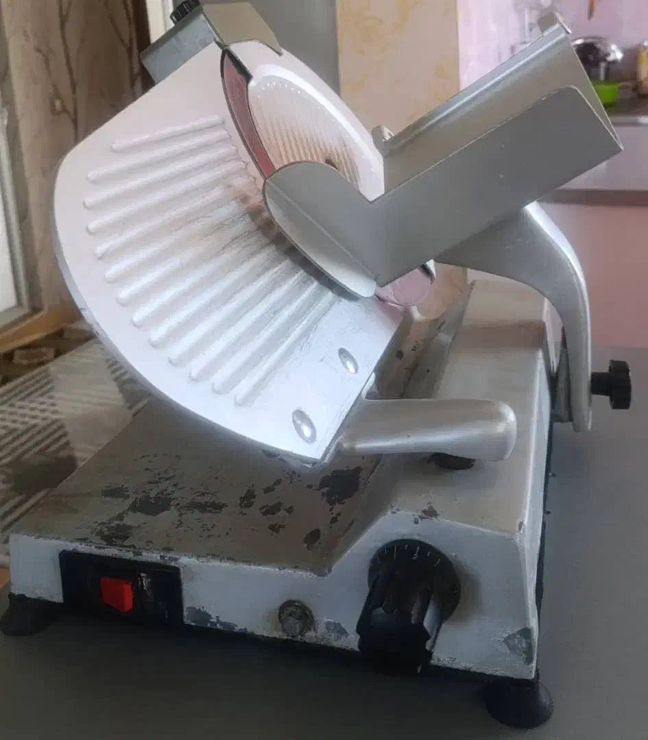 کالباس بر محک|فروشگاه و مغازه|آستارا, |دیوار