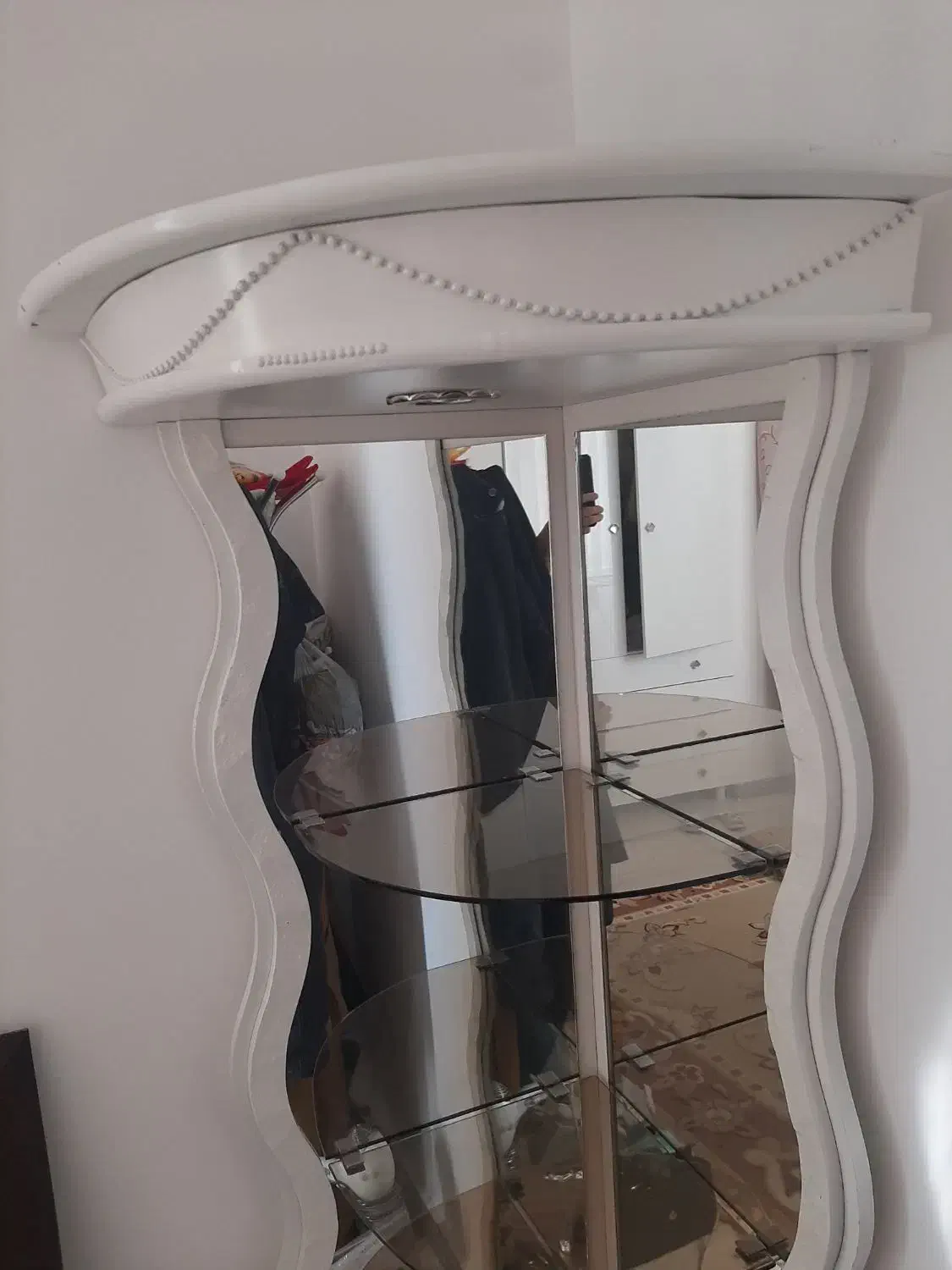 ویترین یا بوفه کنج|بوفه، ویترین، کنسول|سنقر, |دیوار