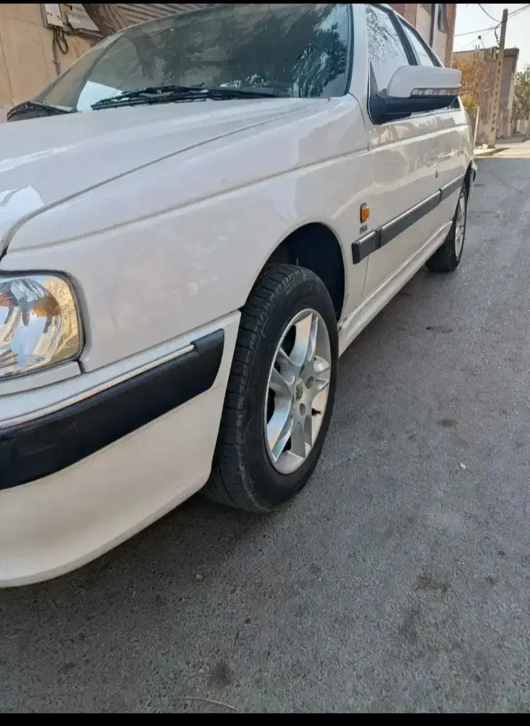 پارس تیوفایو ۹۸دریچه سیمی|خودرو سواری و وانت|نجفآباد, امام خمینی|دیوار