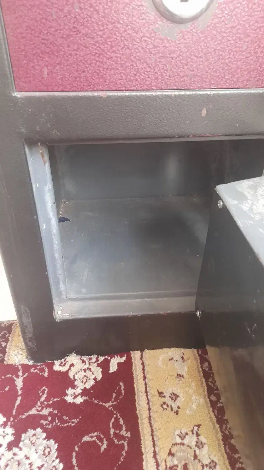 گاوصندوق سالم|ابزارآلات|قرچک, مهدیه|دیوار