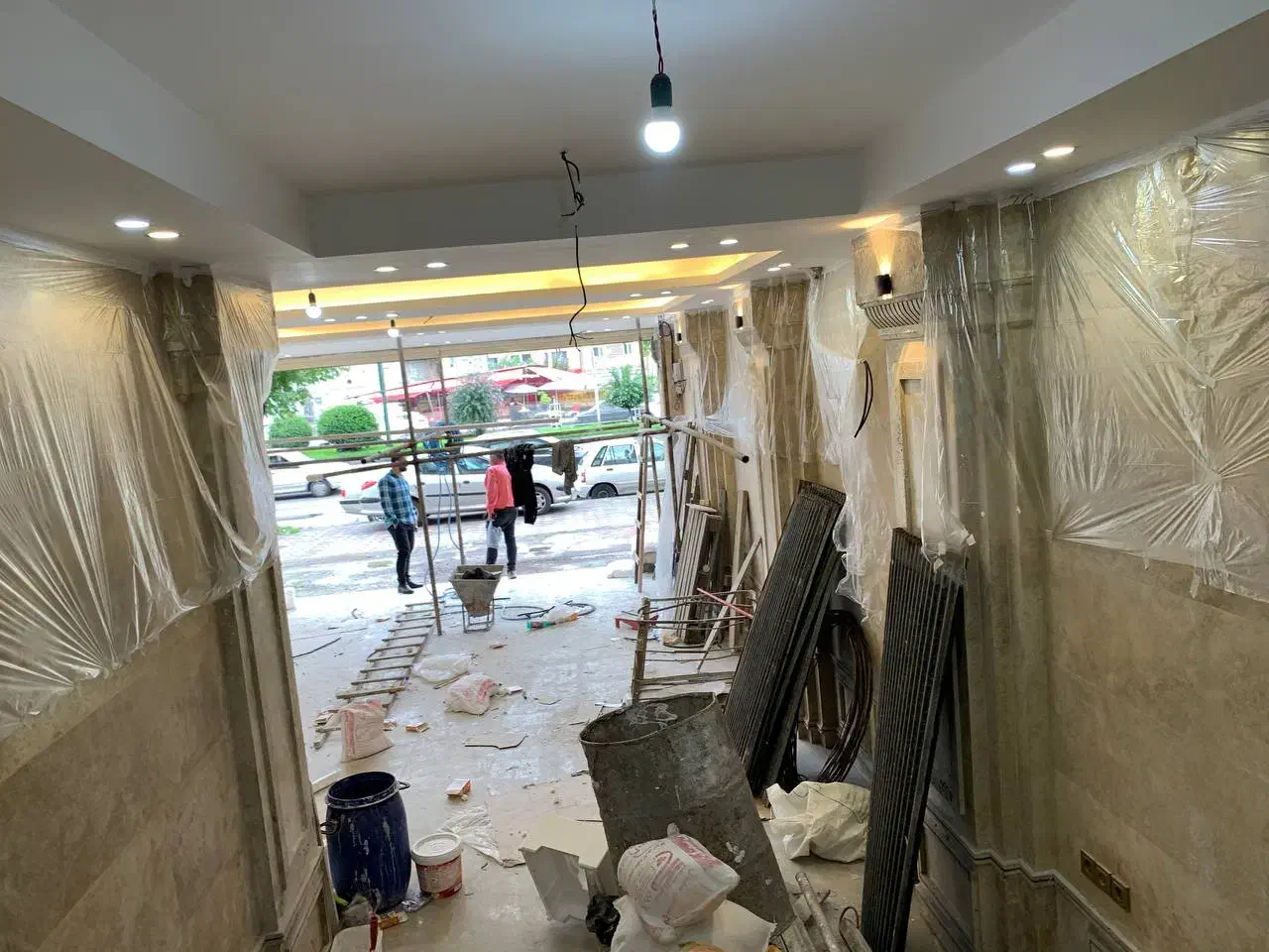 اجاره مغازه ۱۴۰ متری در قلی پور|اجارهٔ مغازه و غرفه|رشت, آزادگان|دیوار