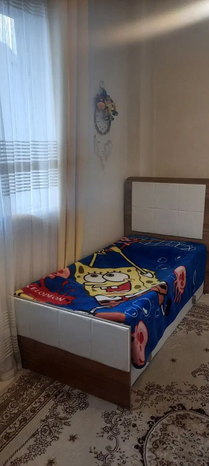 تخت و کمد|تخت و سرویس خواب|پردیس, فاز ۱|دیوار