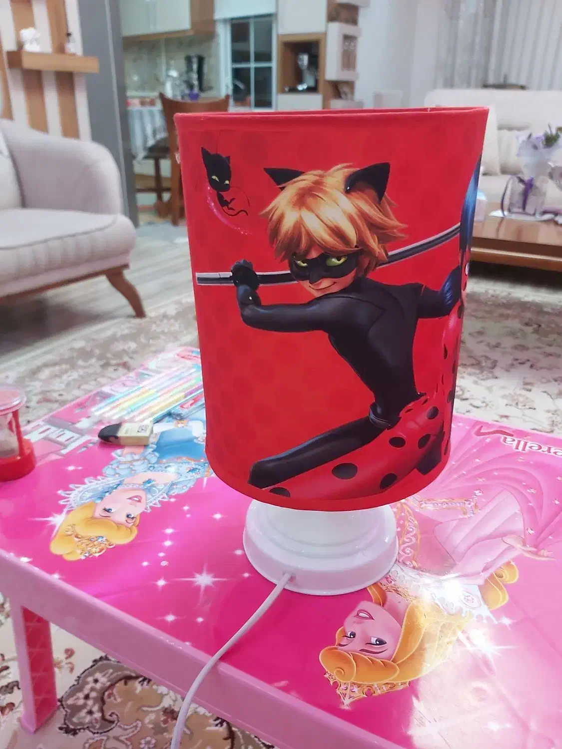 کمد ومیز تحریر|اسباب و اثاث بچه|رشت, پیرکلاچای|دیوار