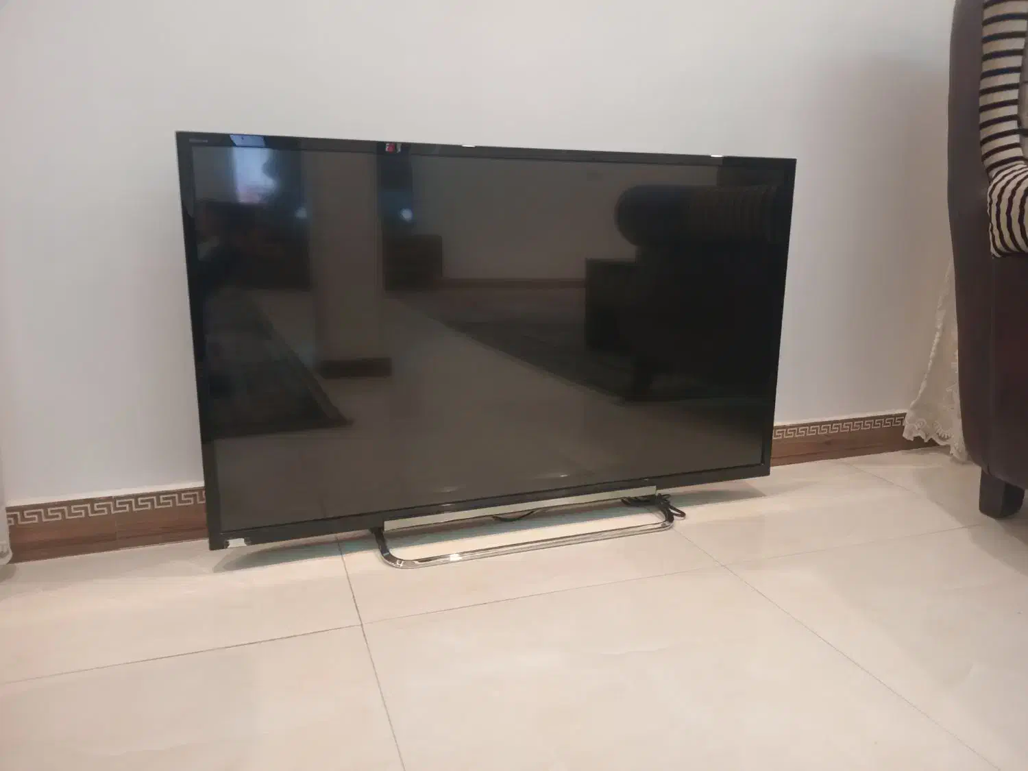 تلویزیون|تلویزیون و پروژکتور|ساوه, |دیوار