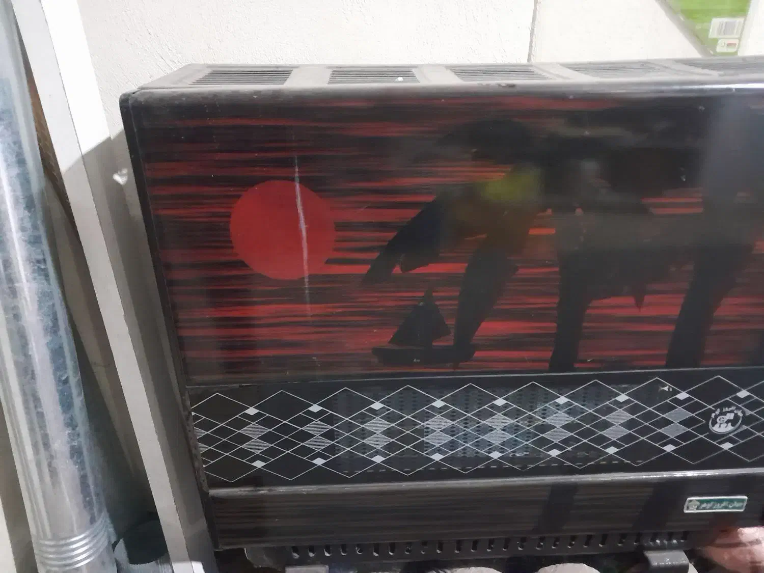 بخاری شیک و تر تمیز|بخاری، هیتر، شومینه|شفت, |دیوار