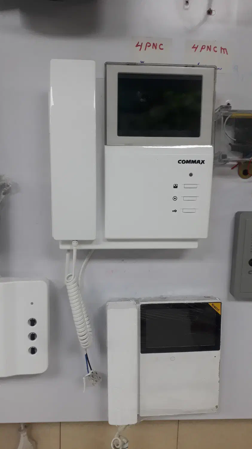 گوشی ایفون تصویری مانیتورایفون تصویری سیاهسفیدرنگی|صوتی و تصویری|مشهد, ایثار|دیوار