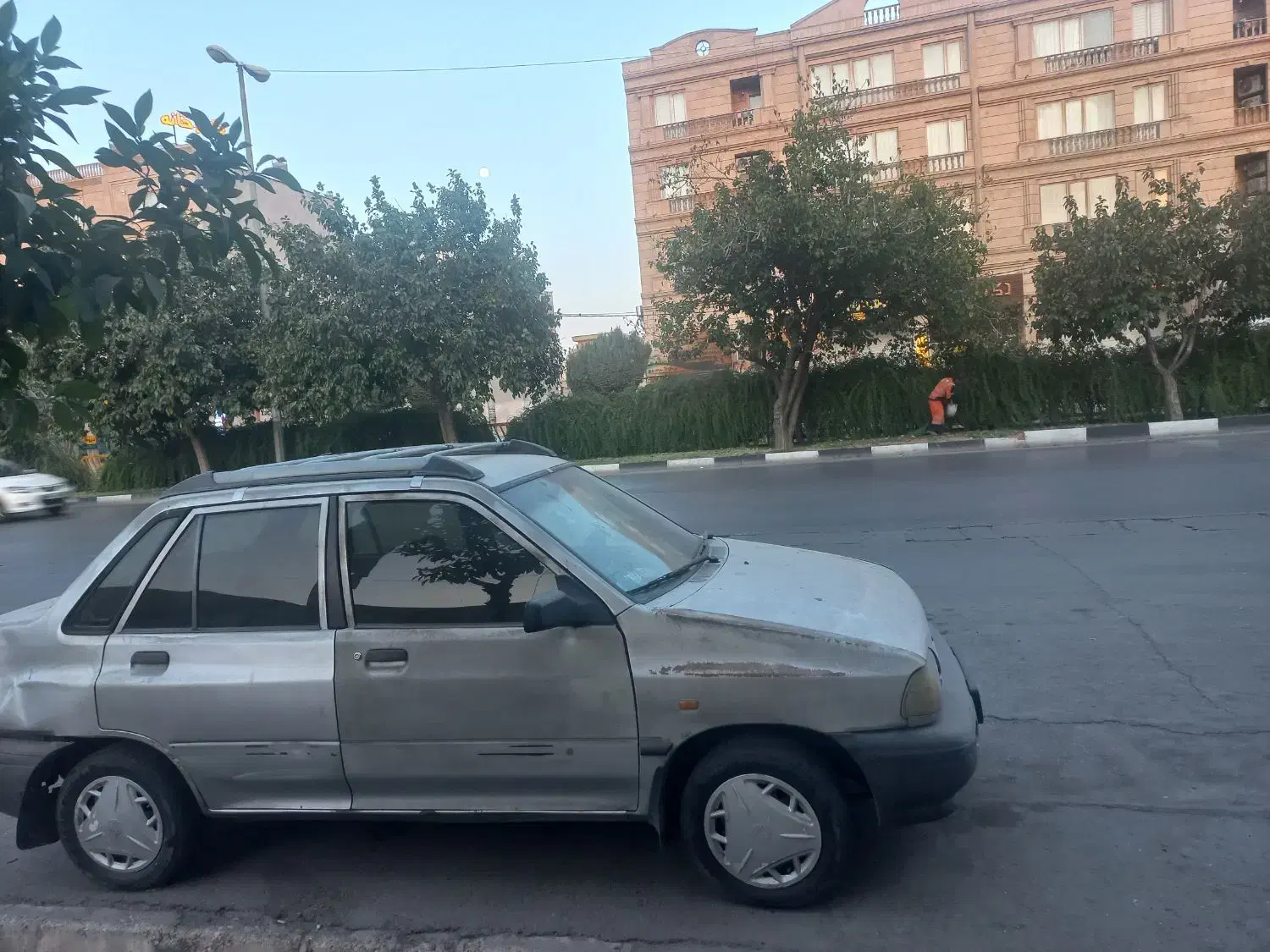 پراید مدل ۸۴|خودرو سواری و وانت|شیراز, قالیشویی|دیوار