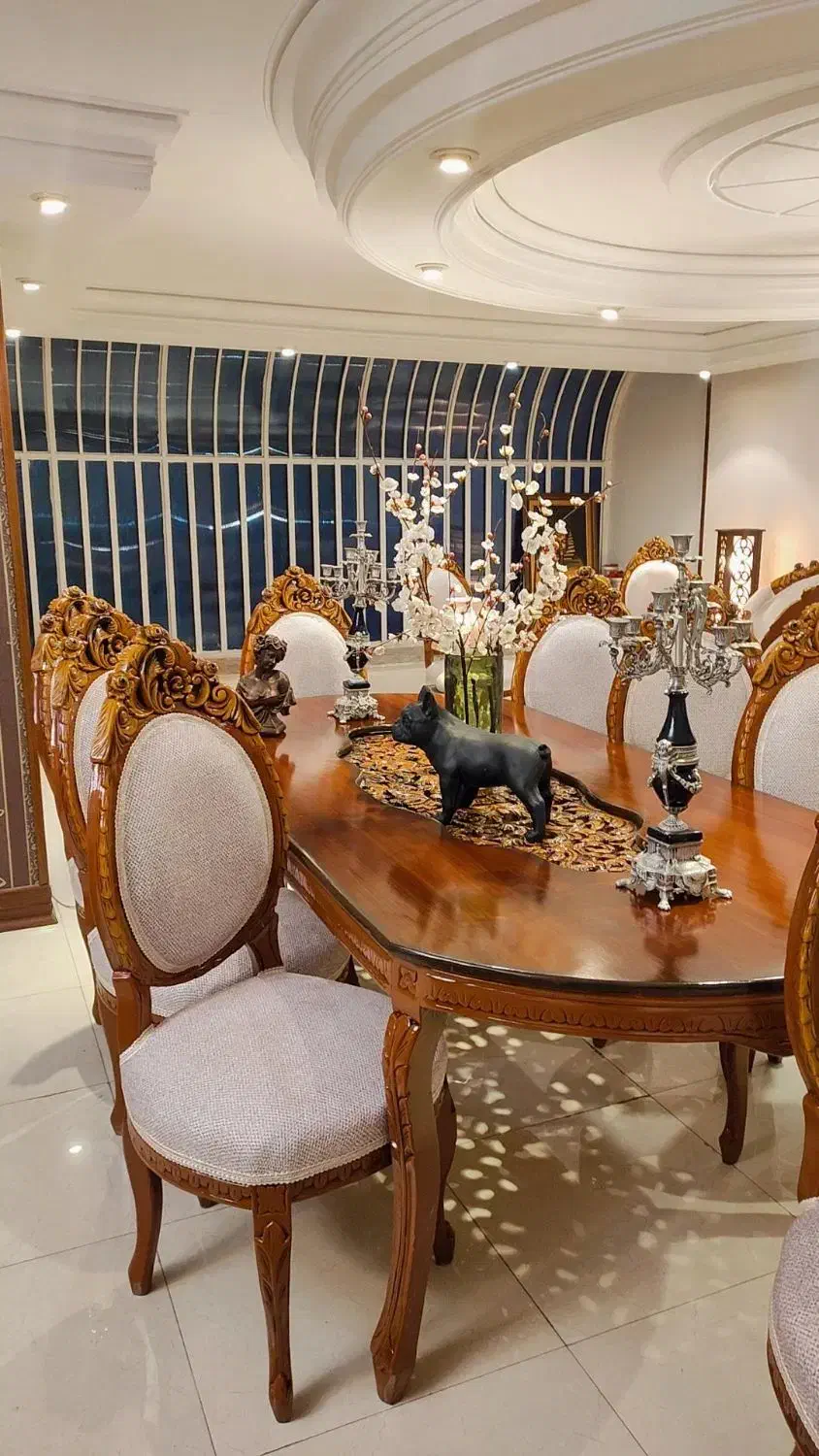 مبلمان و ناهارخوری سلطنتی پر منبت|مبلمان خانگی و میز عسلی|تهران, زعفرانیه|دیوار