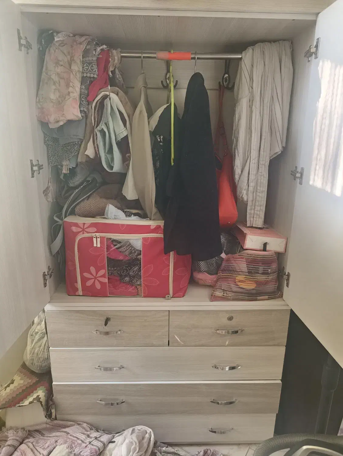 کمد لباس با جاکفشی و آیینه|جاکفشی، کمد، دراور|قدس, شهر‌قدس|دیوار