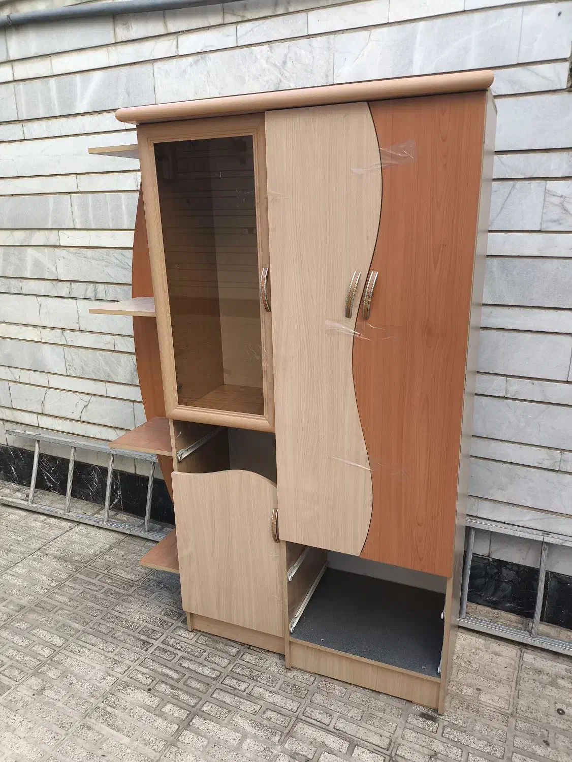 کمد|جاکفشی، کمد، دراور|شیراز, زند|دیوار