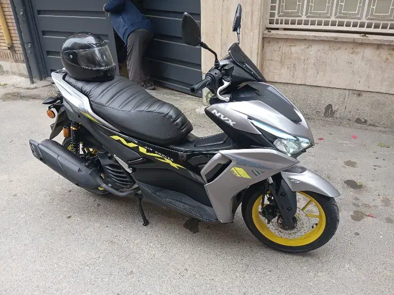 آیروکس مدل۱۴۰۲ در حد خشک|موتورسیکلت|گرگان, |دیوار